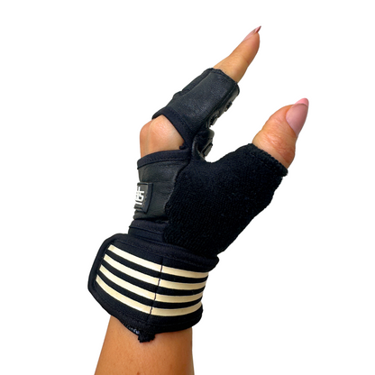 FITMENTEAM - Guantes de fitness ProGrip: cuero genuino con agarre mejorado y soporte para la muñeca, acolchado de espuma y toallas integradas